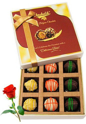 

Chocholik Artificial Flower Gift Set