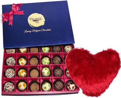 

Chocholik Cushion Gift Set