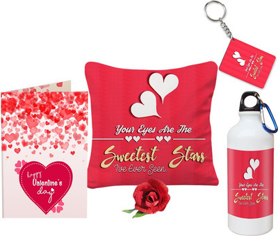 

SKY TRENDS Cushion Gift Set