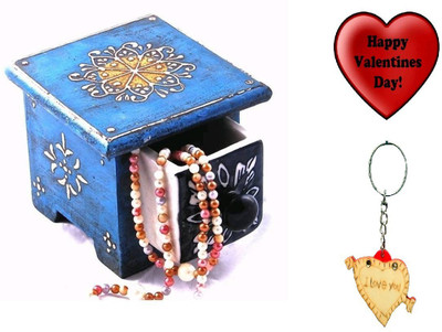 

Purpledip Showpiece Gift Set
