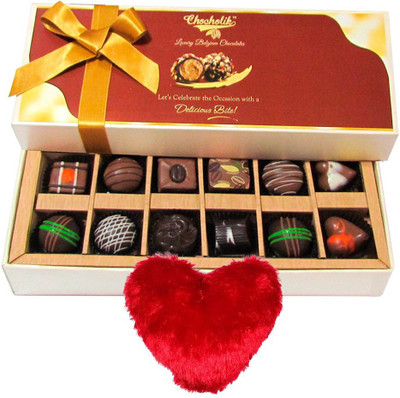 

Chocholik Cushion Gift Set