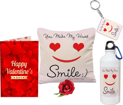 

SKY TRENDS Cushion Gift Set