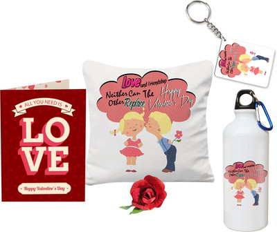 

SKY TRENDS Cushion Gift Set