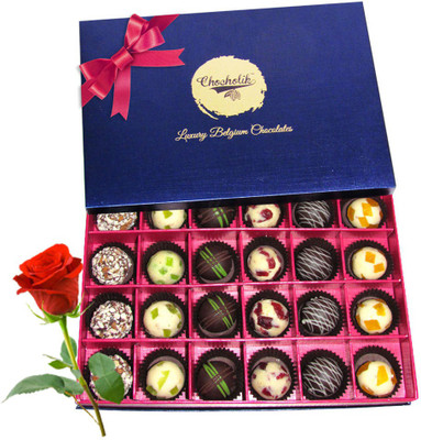 

Chocholik Artificial Flower Gift Set