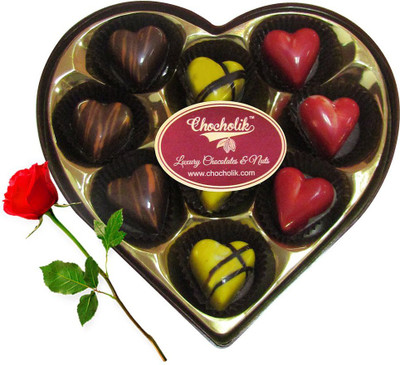 

Chocholik Artificial Flower Gift Set