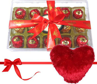 

Chocholik Cushion Gift Set