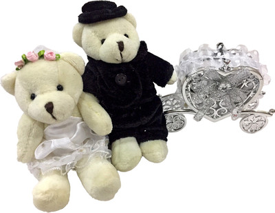 

Luxury gifts by nikki Showpiece Gift Set