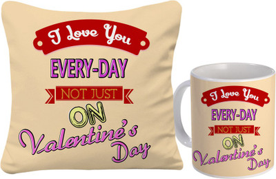 

SKY TRENDS Cushion Gift Set