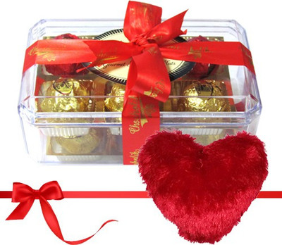 

Chocholik Cushion Gift Set