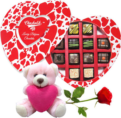 

Chocholik Artificial Flower Gift Set