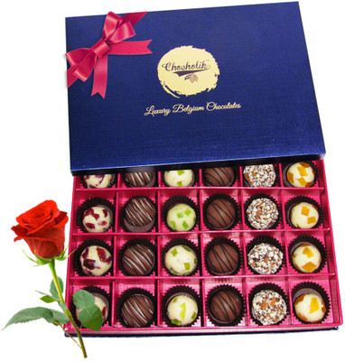

Chocholik Artificial Flower Gift Set