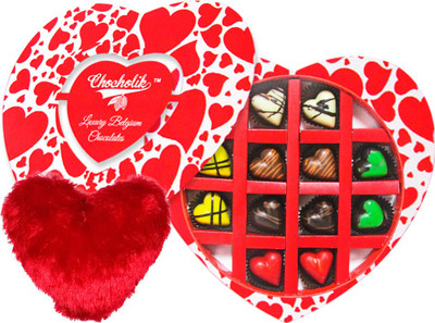 

Chocholik Cushion Gift Set