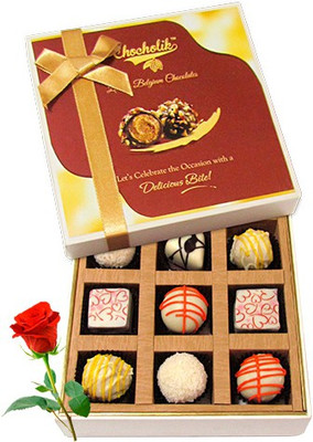 

Chocholik Artificial Flower Gift Set
