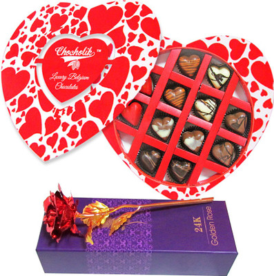 

Chocholik Artificial Flower Gift Set