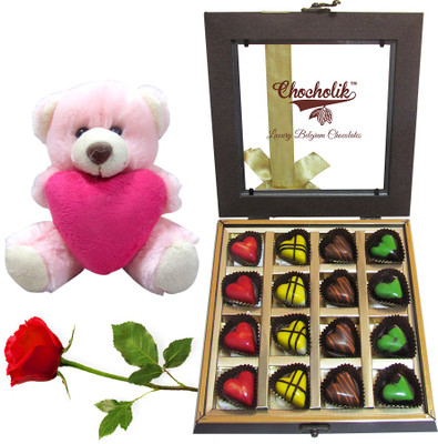 

Chocholik Artificial Flower Gift Set