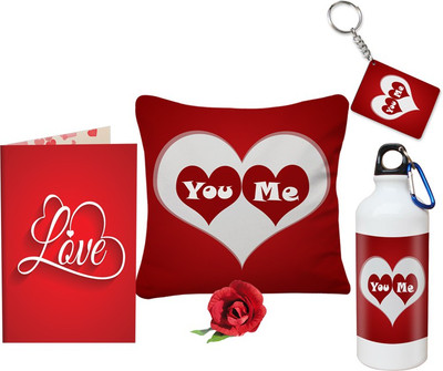 

SKY TRENDS Cushion Gift Set