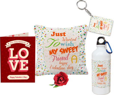 

SKY TRENDS Cushion Gift Set