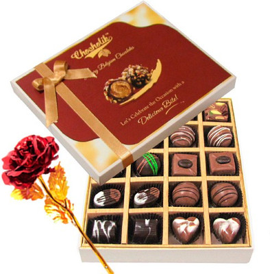 

Chocholik Artificial Flower Gift Set