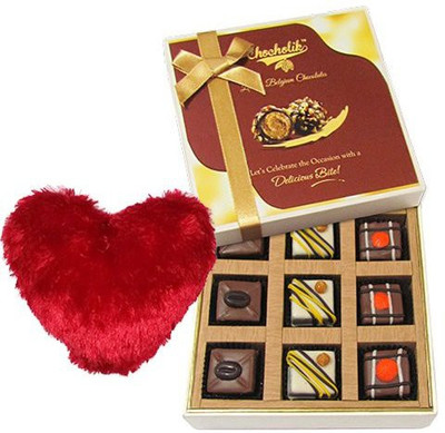 

Chocholik Cushion Gift Set