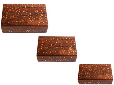 

Desi Karigar set of three makeup Vanity Box(Brown)