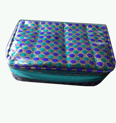 

Nidhi JAMAVAR JEWELLERY MAKEUP VANITY Vanity Box(MULTI)