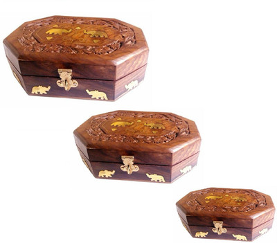 

Desi Karigar set of three makeup Vanity Box(Brown)