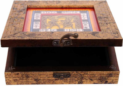 

Indikala Ethnic Handcrafted Golden Dhokra Work Box Multipurpose Vanity Box(Golden & Multi)