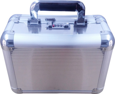 

Pride Star Mellisa to store cosmetics Vanity Box(Royal Silver)