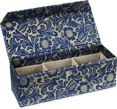 

Eco-Leatherette 3 Partition Bangles Vanity Box(Multicolor)
