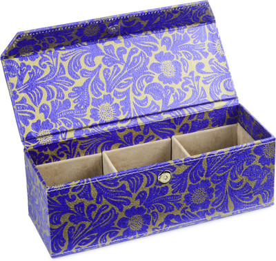 

Eco-Leatherette 3 Partition Bangles Vanity Box(Multicolor)