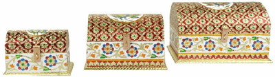 

Curio Centre set of three multipurpose Vanity Box(golden)
