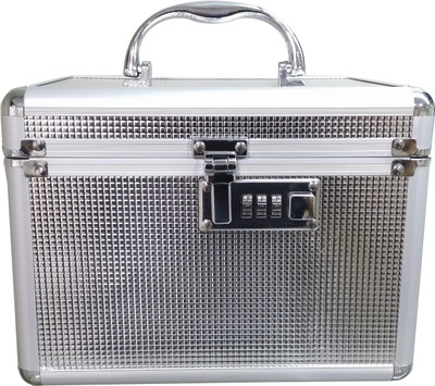 Satisfaction Shadow to store cosmetic items Vanity Box(Silver)