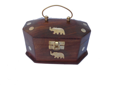 

Handicraft sheesham wood & brASS MADE ATTRACTIVE DESIGN JEWELLERY Vanity Box(BROWN, GOLDEN)