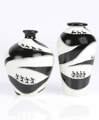 

VarEesha Terracotta Vase(11 inch, Black)