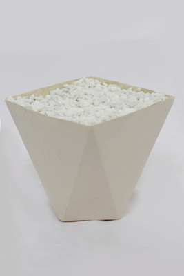 

The Greenhouse Polyresin Vase(8 inch, White)