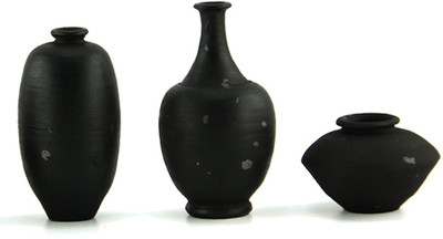 

eKolhapuri Terracotta Vase(2 inch, Black)