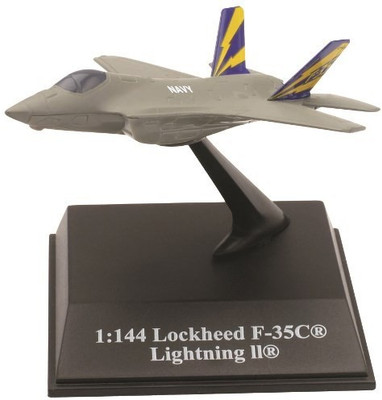 

New-Ray F-18 Hornet (scale 1:180)(Multicolor)