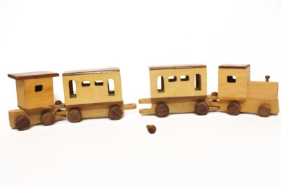 

Aatike Train Small(Natural Wood)