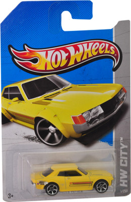 

Hot Wheels C4982 Hw Basic Car Asst 138637(Yellow)
