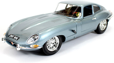 

Bburago Jaguar "E" Coupe 1961 1:18 Diecast Scale Model Car(Blue)