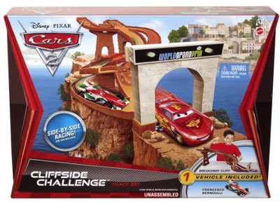 

Mattel Cars 2 Cliffside Challenge Track Set(Red)