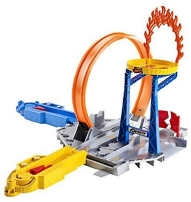 

Mattel Hot Wheels Test Facility Stunt Devils Arena With One Stunt(Multicolor)