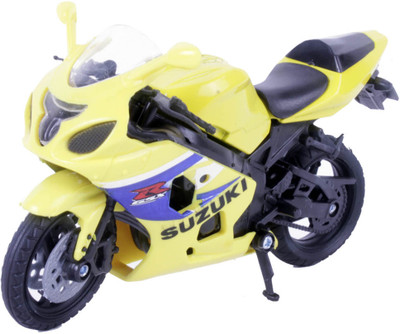 

New-Ray Suzuki 1:18 Scale Diecast RM-Z450 Bike(Yellow)