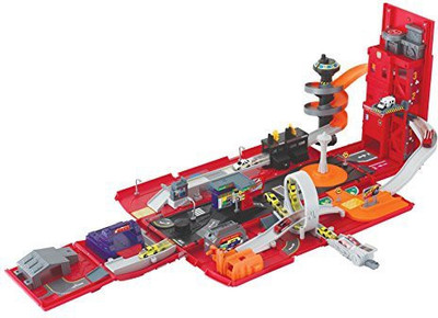 

Motormax Take Along Fire Station Playset(Red)