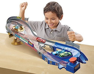 

Mattel Disney Cars Ultimate Piston Cup Speedway(Multicolor)