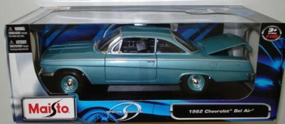 MAISTO Audi R8 Spyder V10 1:24 Diecast Model Car(Blue) available at flipkart for Rs.6372