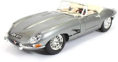 

Bburago Jaguar "E" Cabriolet 1961 1:18 Diecast Scale Model Car(Grey)