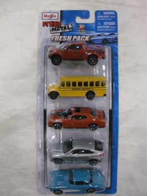 

Die Cast Cars In A Fresh Metal 5 Pack In A 164 Scale Manfactured(Multicolor)