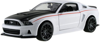 

Maisto 2014 Ford Mustang Street Racer, Scale 1:24(White)