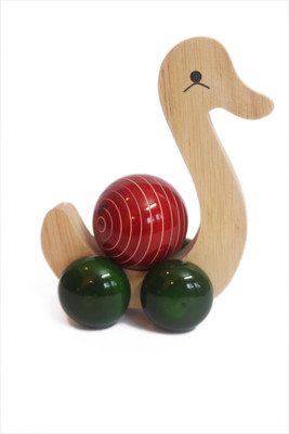 

Aatike Swan(Red)